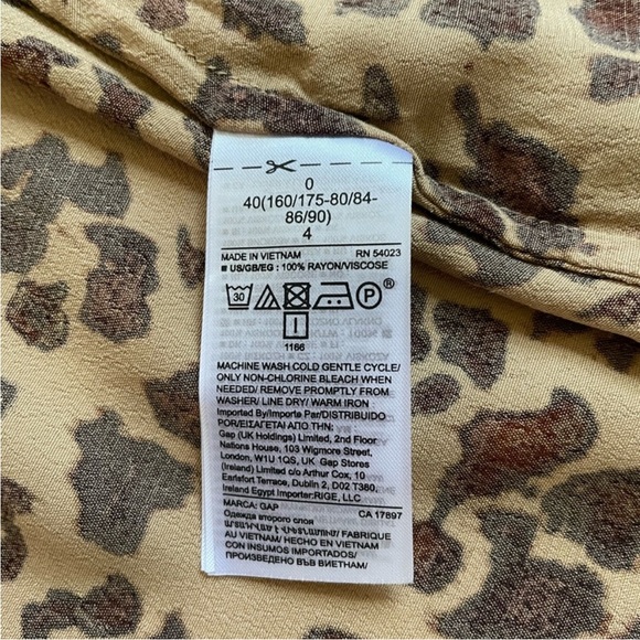 GAP Animal Print Wrap Front Maxi Dress NWT size 0 - Picture 8 of 10